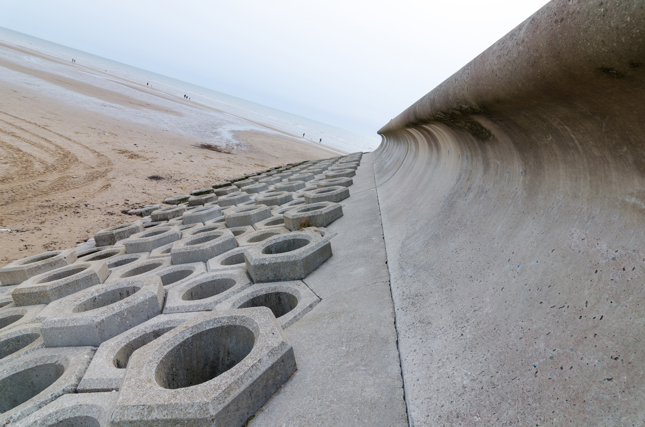 Precast Sea Wall Defence Concrete Sea Defence Essex